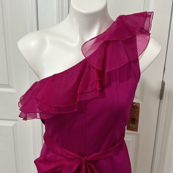 NUE by SHANI FORMAL DRESS NWT SIZE 8 - Picture 3 of 15